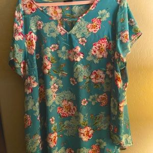 Torrid size 4 blouse